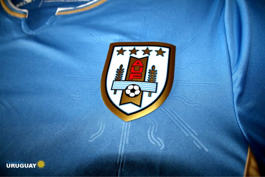 A história da camiseta da seleção uruguaia em Copas do Mundo